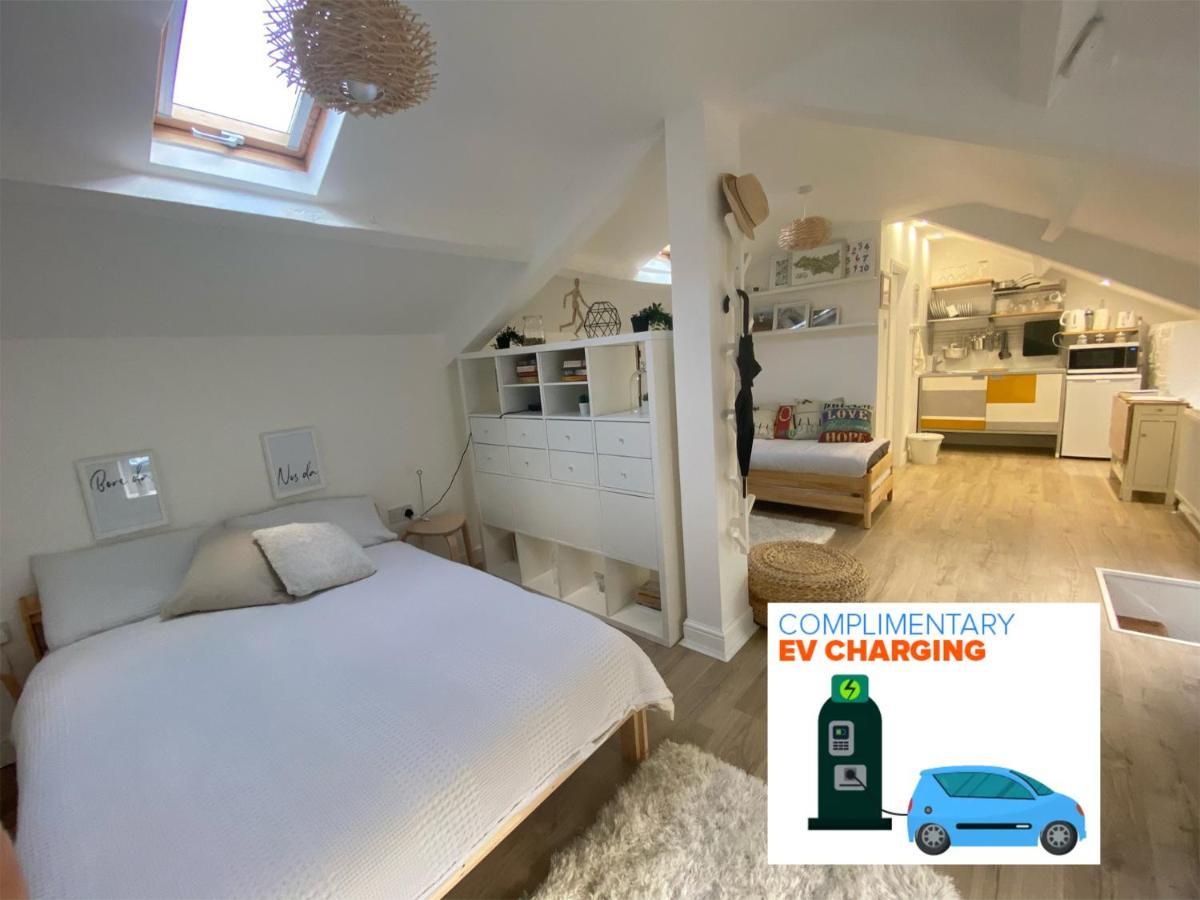 Craven Lodge Guesthouse Port Talbot Bagian luar foto